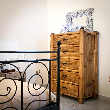 La Casa Di Clara * Neapel